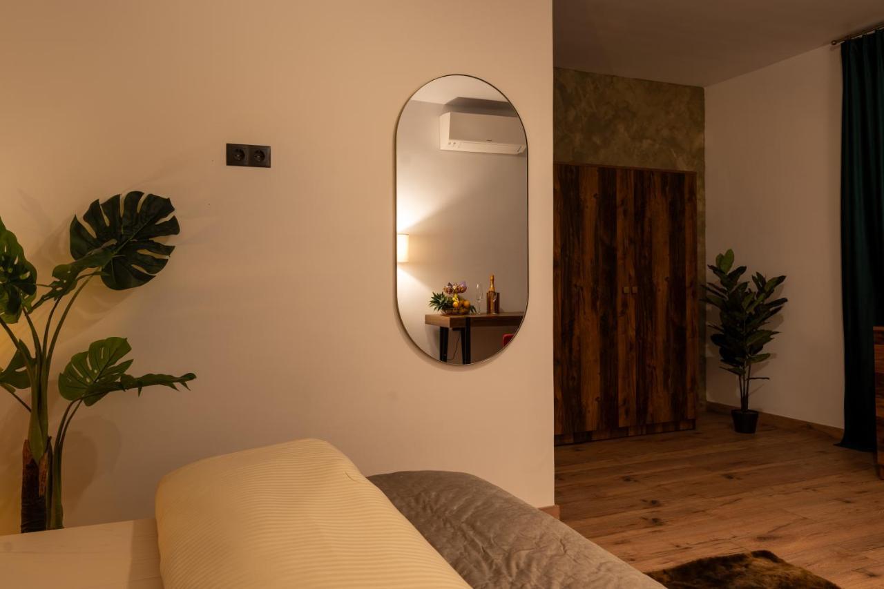 الشقق الفندقية سيبيوفي  Boutique 17B المظهر الخارجي الصورة